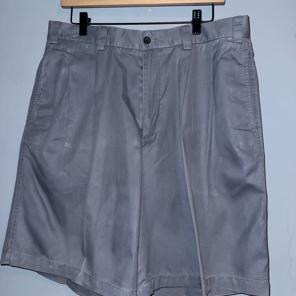 Daniel Cremieux Men's Light Gray Flat Front Shorts